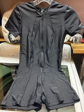 Issa de' Mar Short Sleeve Surf suit Women's M